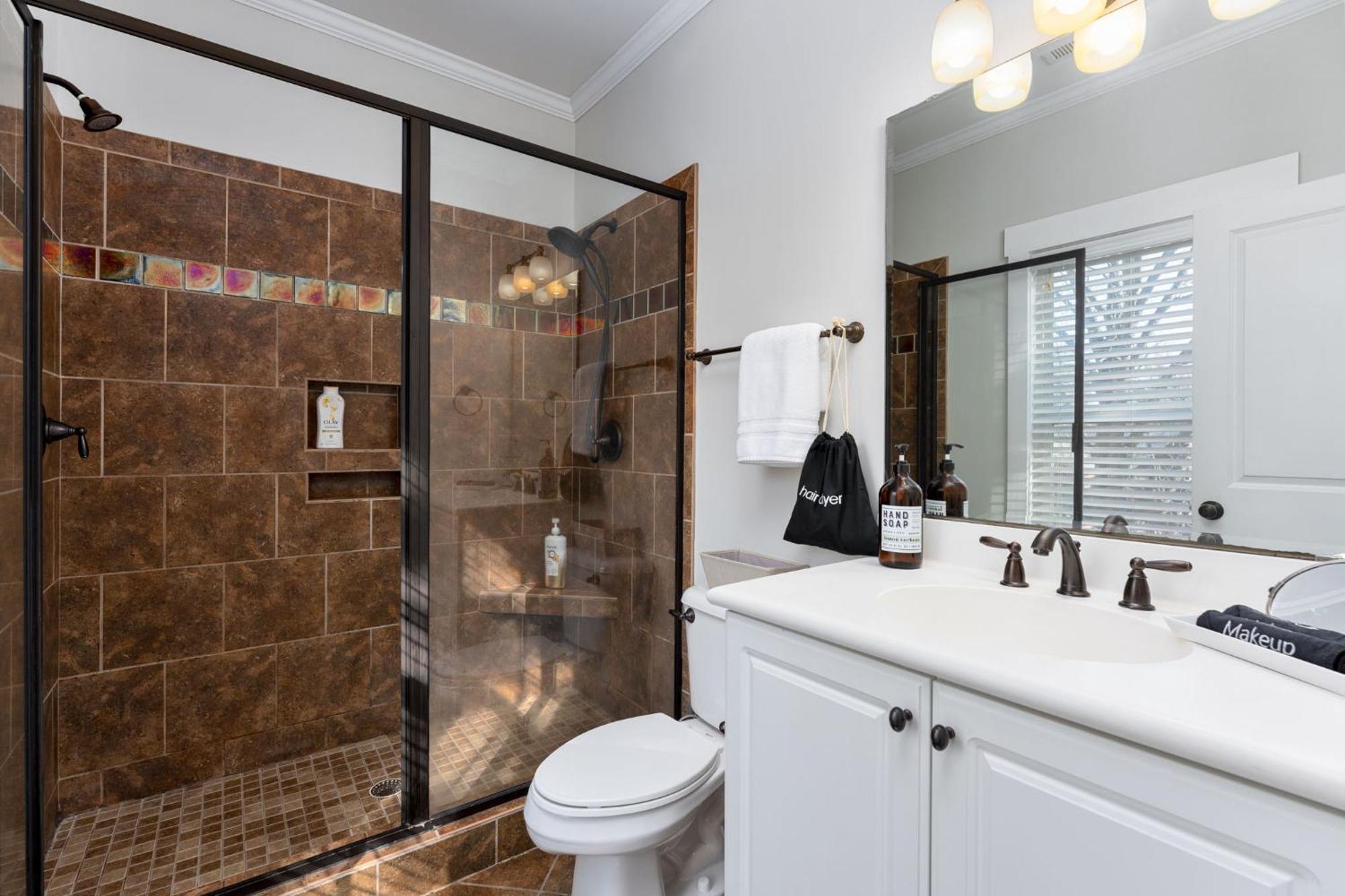 Downtown Wilmington Home ~ Pet Friendly Ngoại thất bức ảnh