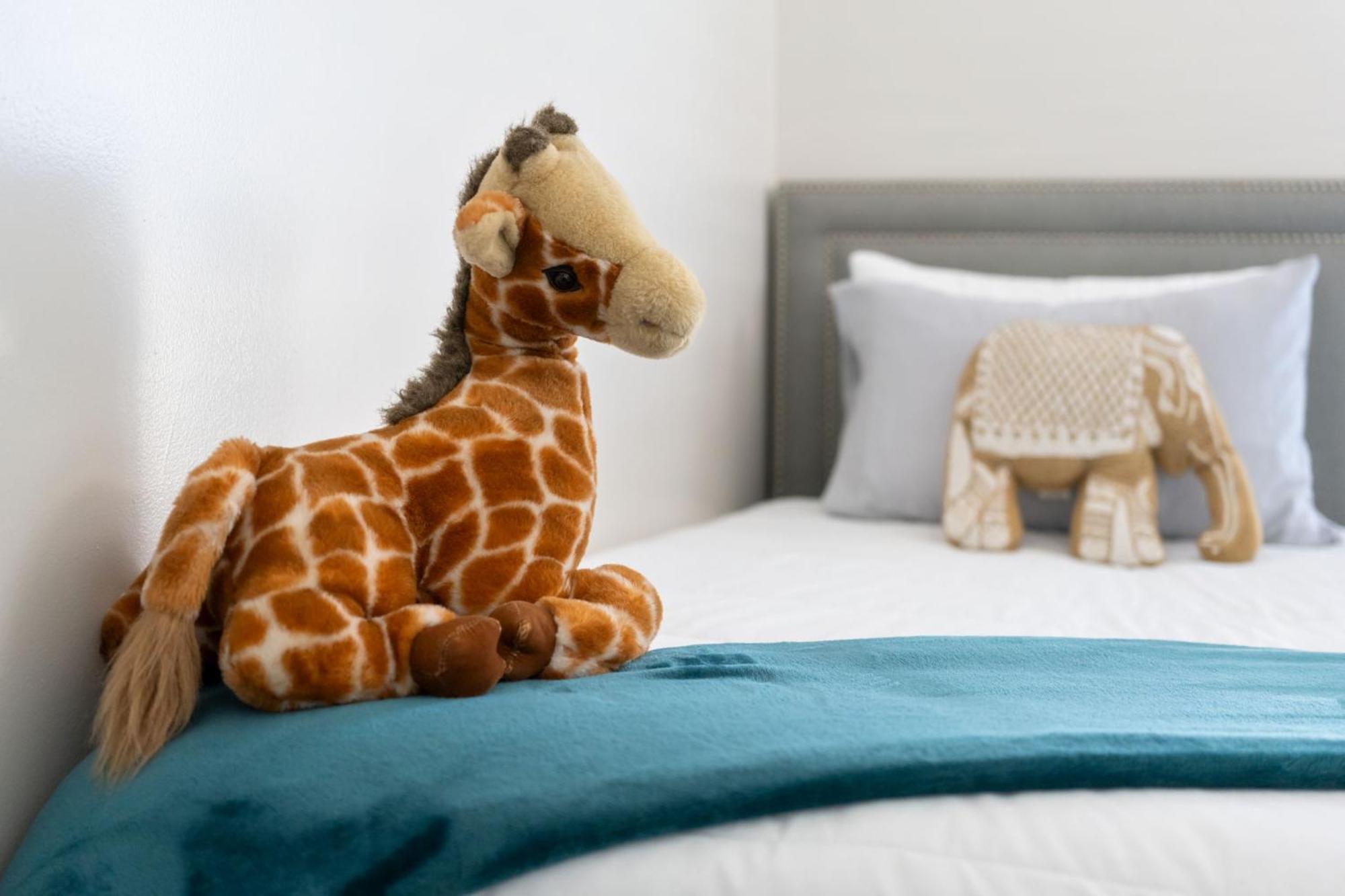Downtown Wilmington Home ~ Pet Friendly Ngoại thất bức ảnh