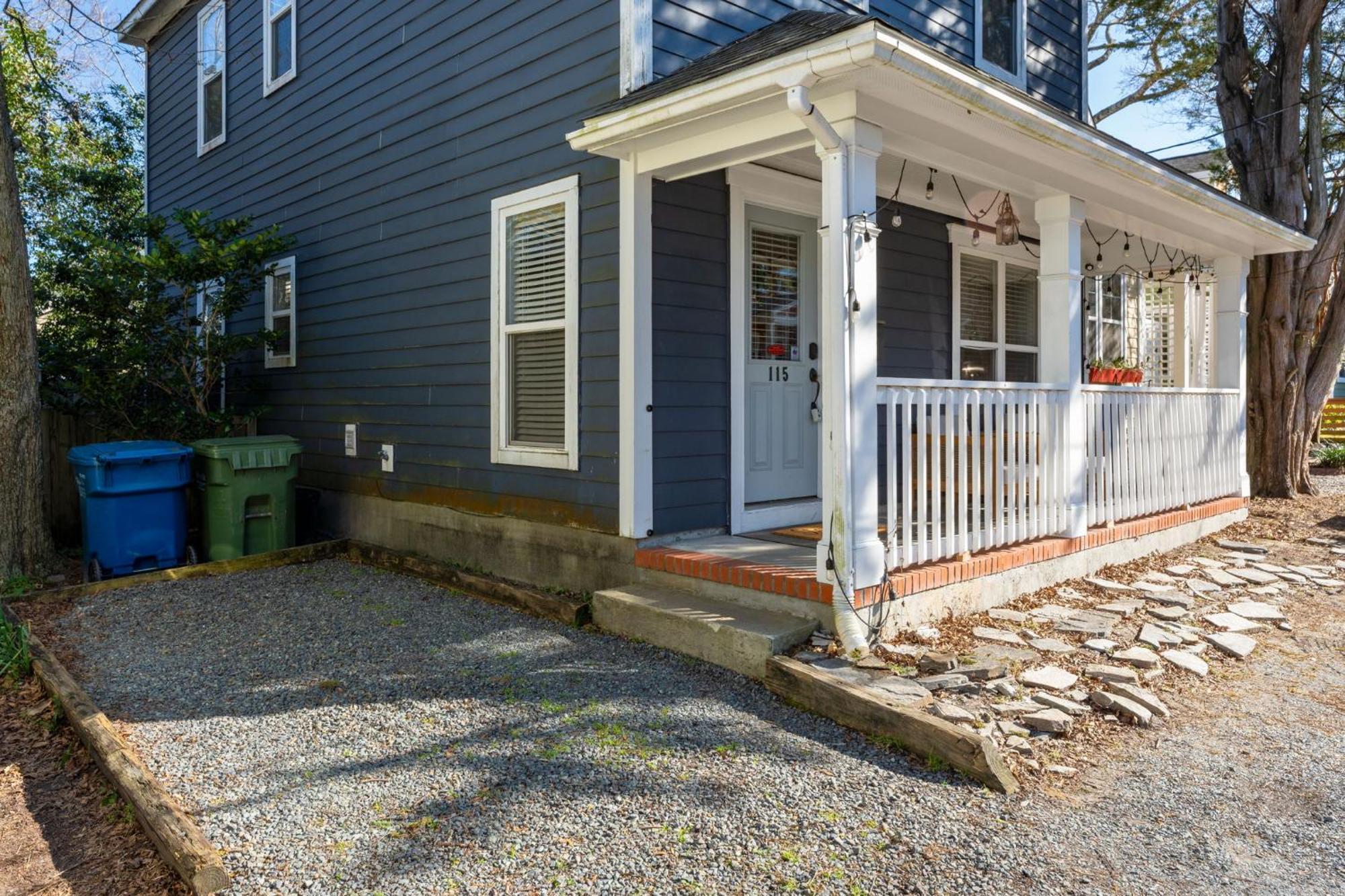 Downtown Wilmington Home ~ Pet Friendly Ngoại thất bức ảnh